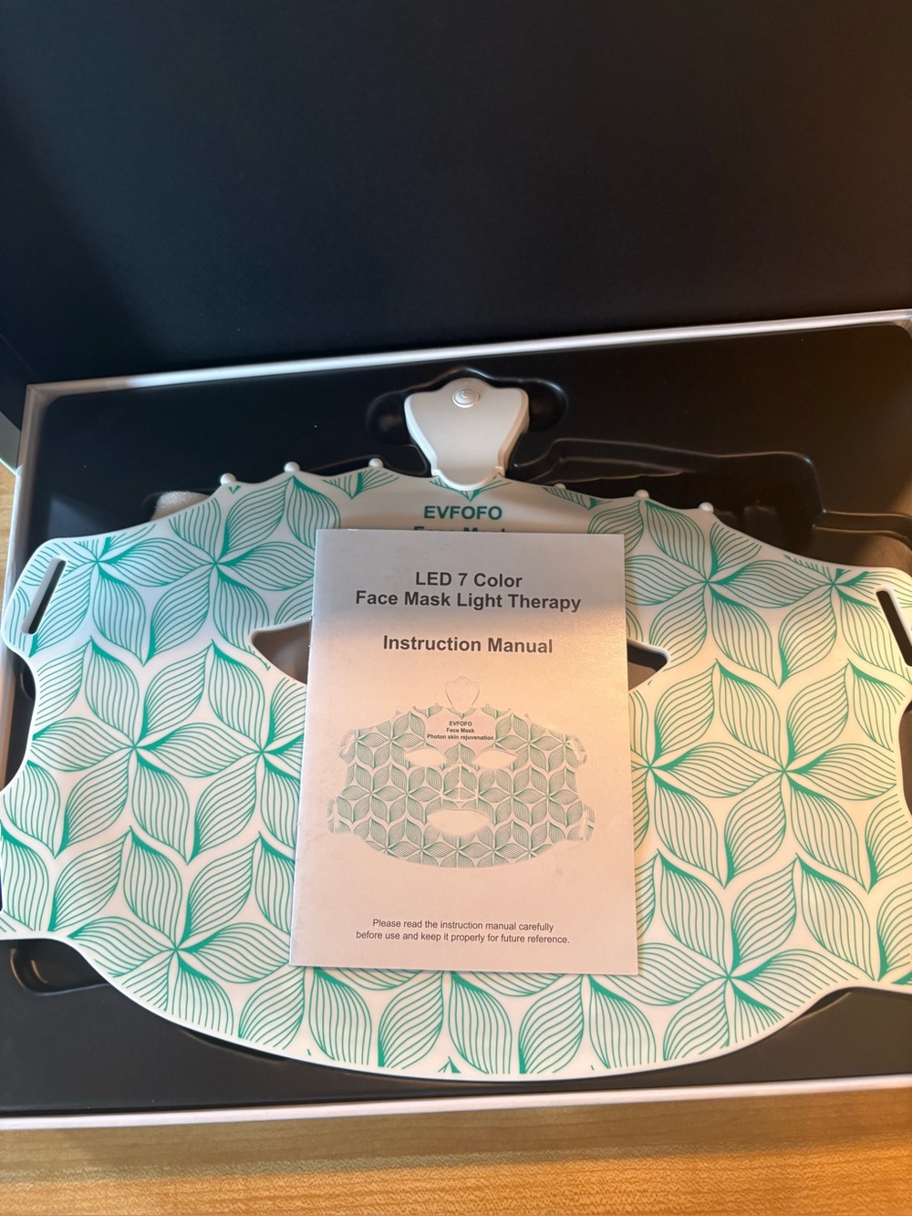 New Evfofo LED Light Therapy Mask - Picture 4 of 4